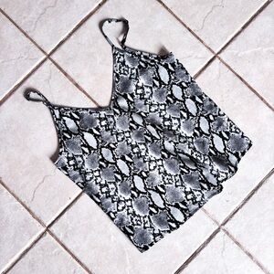 SHEIN • Tank Top